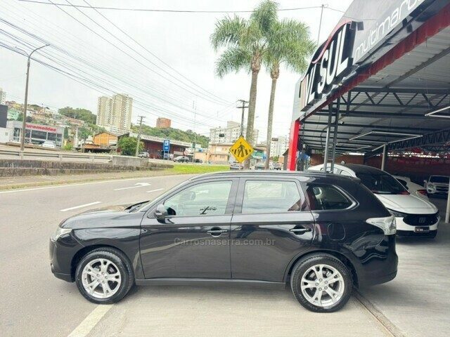 Mitsubishi Outlander 2.0 16V GASOLINA 4P AUTOMÁTICO - foto 3
