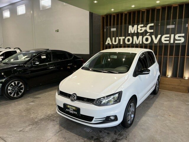 Volkswagen Fox 1.6 CONNECT 8V FLEX 4P MANUAL - foto 1
