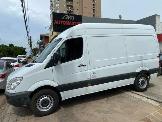 Mercedes Sprinter 415 CDI VAN LUXO TETO ALTO 2.2 DIESEL - foto 3