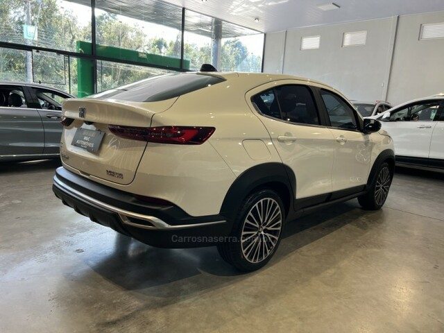 Fiat Fastback 1.0 IMPETUS 200 TURBO FLEX 4P AUTOMÁTICO - foto 3