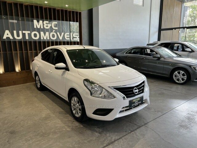Nissan Versa 1.6 16V FLEX SV 4P MANUAL - foto 2