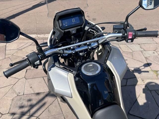 Honda Motos Sahara 300 ADVENTURE ABS FLEX / ** APENAS 1.700 KM ** - foto 3